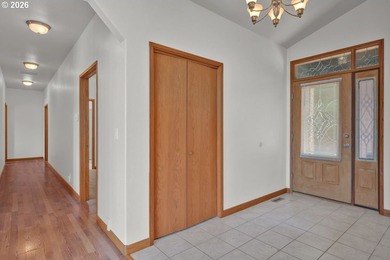 PRICE IMPROVMENT! INCREDIBLE ONE-OWNER SOUTH LAKES ESTATE! - photo 4