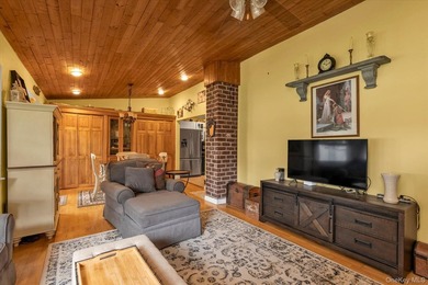 Spacious East Islip Split-Level Home! This well-maintained - photo 8