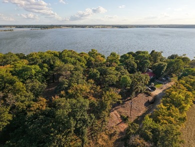 Your lakefront getaway awaits on the shimmering shores of Lake - photo 11