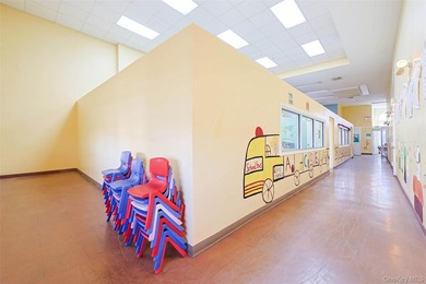 Exceptional opportunity to acquire a well-maintained, elevator - photo 22