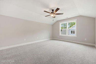 QUALIFIED BUYERS: TAKE ADVANTAGE OF THIS PROPERTY'S OPPORTUNITY - photo 25