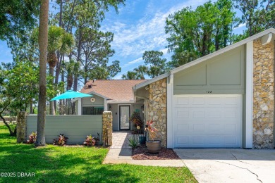 Lake Townhome/Townhouse For Sale in Daytona Beach, Florida