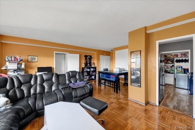 Seller Will Credit Buyer Toward HOA Fees - Utilities, Cable & - photo 7