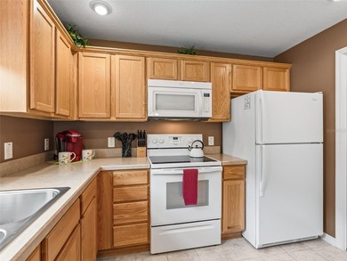 Welcome to this beautifully maintained 2-bedroom, 2-bath - photo 9
