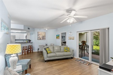 Welcome to your dream condo! This 3bd, 2ba home features a - photo 8