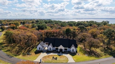 Cedar Creek Lake Home For Sale in Mabank Texas