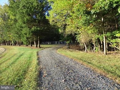 Welcome to Bayside Road. Residents of Leonardtown believe this - photo 11