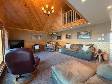 Impeccably maintained home with 125 feet of frontage on Blue Dog - photo 12