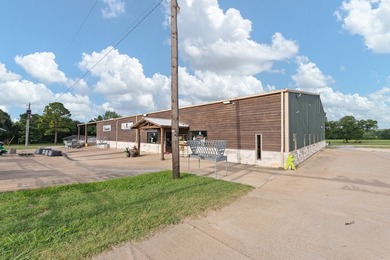 RARE OPPRTUNITY to own 29 acres with multiple income producing - photo 3
