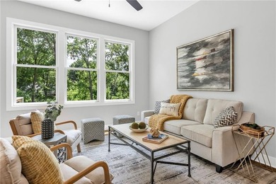 COMPLETED AND MOVE IN READY! BUYER BONUS! **Receive a $5,000 - photo 7
