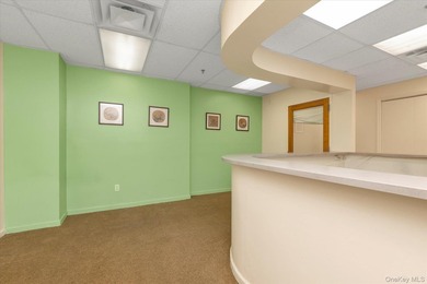 Discover an exceptional opportunity to acquire a 1,600 square - photo 7
