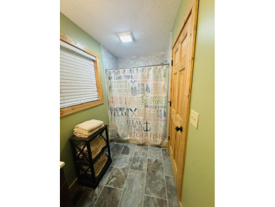 Adorable Lake Home In Linwood Park With Dock - photo 28