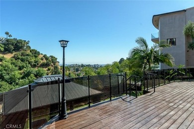Three levels above the city with picturesque views from every - photo 4