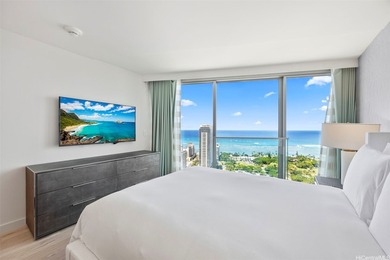 A rare opportunity to own one of Waikiki's most private - photo 6