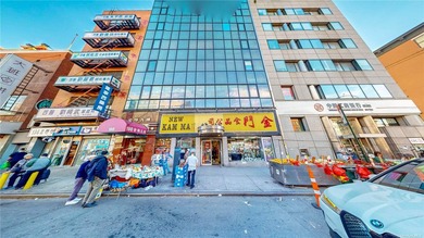 This 1847 gross sqft commercial condo is perfectly located in - photo 1