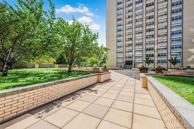 Experience elevated living in this beautiful 2 bedroom corner - photo 16