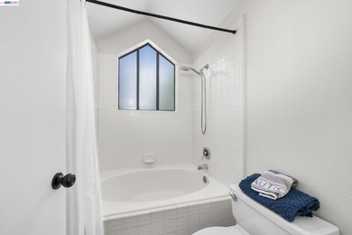 18 Gazania Terrace sits on a quiet cul-de-sac in Fremont's - photo 22