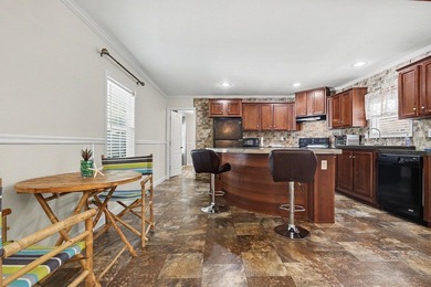 Location! Location! Location! Move in ready. Inlet living and - photo 10