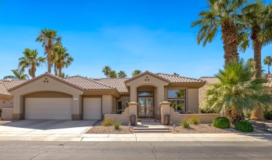 (private lake, pond, creek) Home For Sale in Palm Desert California