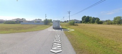 Premier waterfront homesite on a 120 ft. wide canal in NW Cape - photo 3