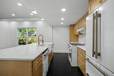 Welcome to 128 Wood Street, a beautifully restored historic home - photo 8