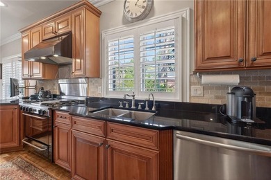 Custom 4 bedroom, 3.5 bath home in sought-after Birdneck Point - photo 12