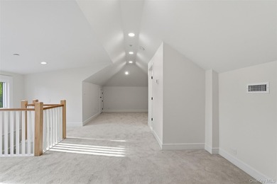 Welcome to Glenwood Lake!! This exceptional, fully renovated - photo 27