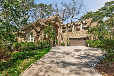 Custom 4 bedroom, 3.5 bath home in sought-after Birdneck Point - photo 36
