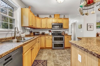 Welcome to 89 Boot Cove Lane, where privacy, comfort, and - photo 37
