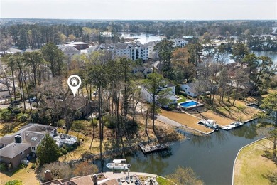 Custom 4 bedroom, 3.5 bath home in sought-after Birdneck Point - photo 40