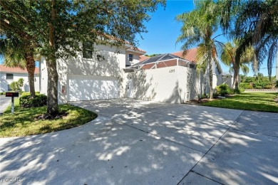 Lake Townhome/Townhouse For Sale in Naples, Florida