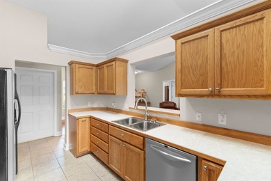Wonderful 3-bedroom, 2-bathroom retirement home in the highly - photo 9