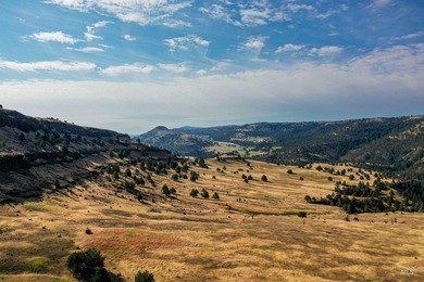 (private lake, pond, creek) Acreage For Sale in Outside City Limits Oregon