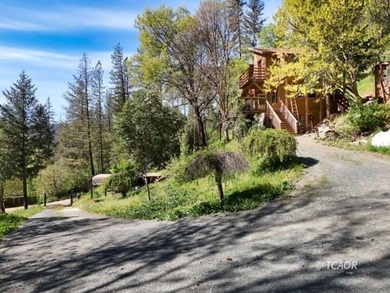 Just 5 miles from Weaverville and easy access to Hwy 299, this - photo 9