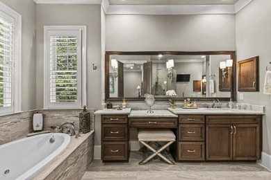 Welcome to refined luxury living in the heart of Reynolds Lake - photo 25