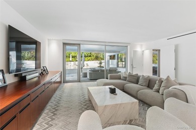 An Architectural Masterpiece nestled along the Shore in the - photo 33