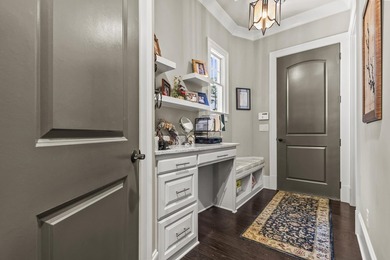 Welcome to refined luxury living in the heart of Reynolds Lake - photo 49
