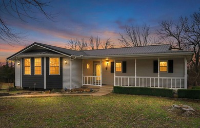 Stockton Lake Home For Sale in Greenfield Missouri