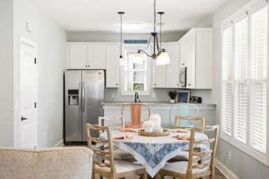 Live the golf and beach lifestyle in this fully furnished - photo 8