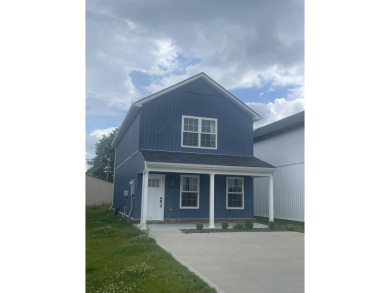 Lake Home For Sale in Russell Springs, Kentucky