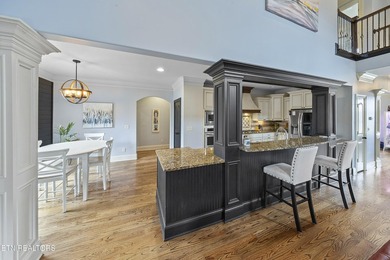 Classic curb appeal, warm interior details, and a standout - photo 11