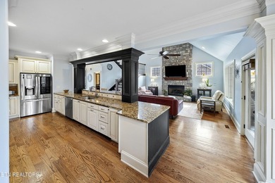 Classic curb appeal, warm interior details, and a standout - photo 12