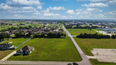 Fabulous opportunity on this 1.00 acre lot with ample space to - photo 4