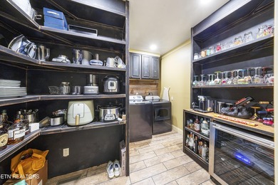 Classic curb appeal, warm interior details, and a standout - photo 18