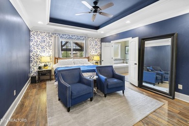 Classic curb appeal, warm interior details, and a standout - photo 19