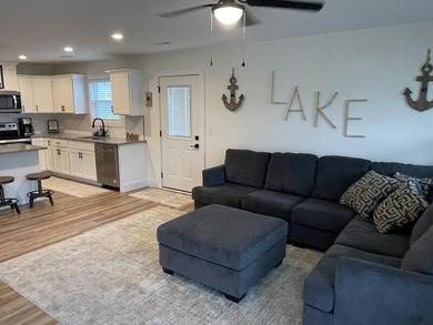 Lake Cumberland Marina Area 4 BD 3 Bath Home - photo 2