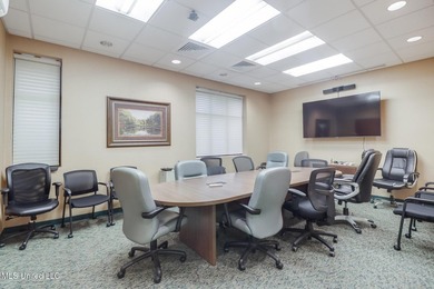 7,830 SqFt office building for sale in sought after Intraplex 10 - photo 22