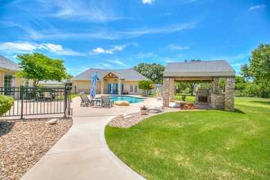 Nestled in the highly sought-after Butler Farms neighborhood - photo 36