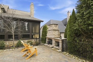 Classic curb appeal, warm interior details, and a standout - photo 40