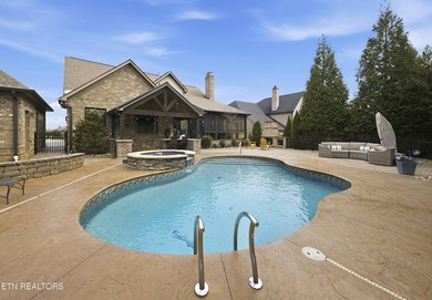 Classic curb appeal, warm interior details, and a standout - photo 42